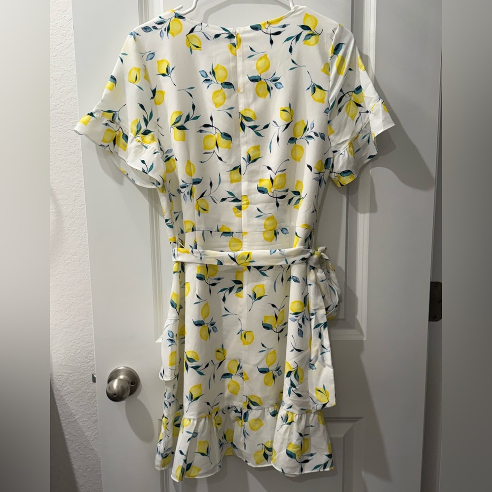 Banana Republic lemon print ruffle hem dress - Picture 3 of 3